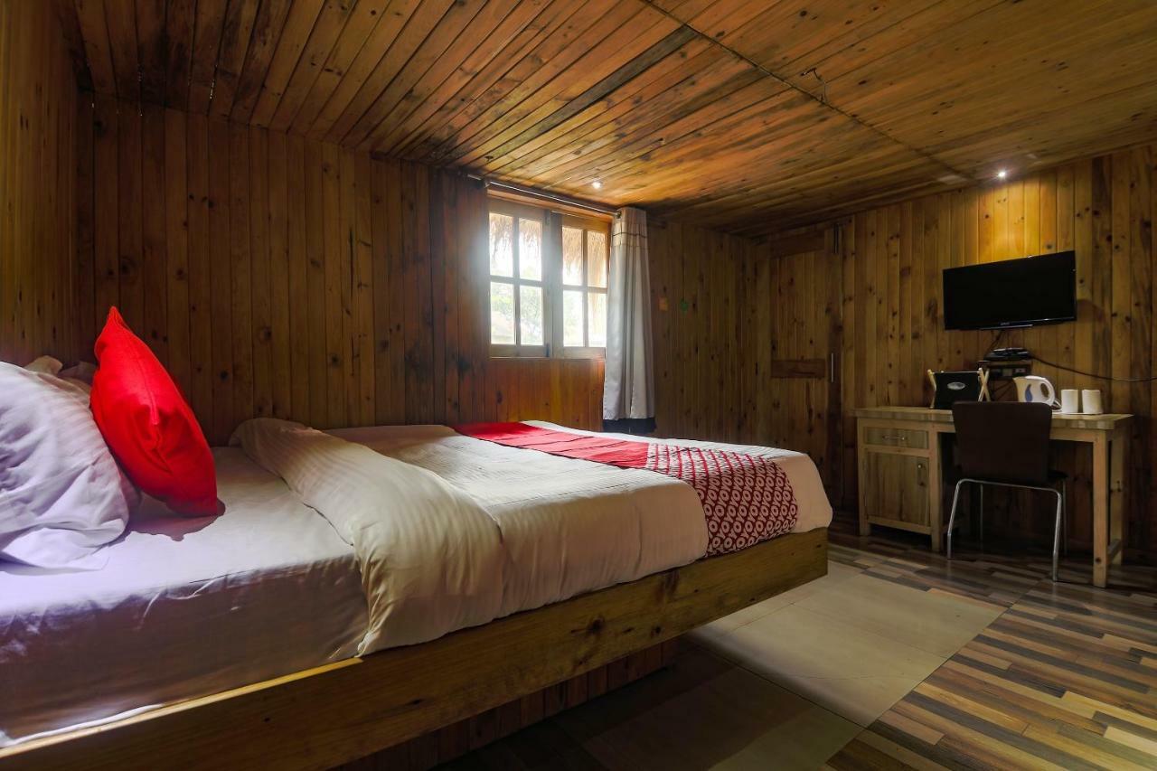 Отель Oyo 36006 Eastern Retreat Nunmati Экстерьер фото
